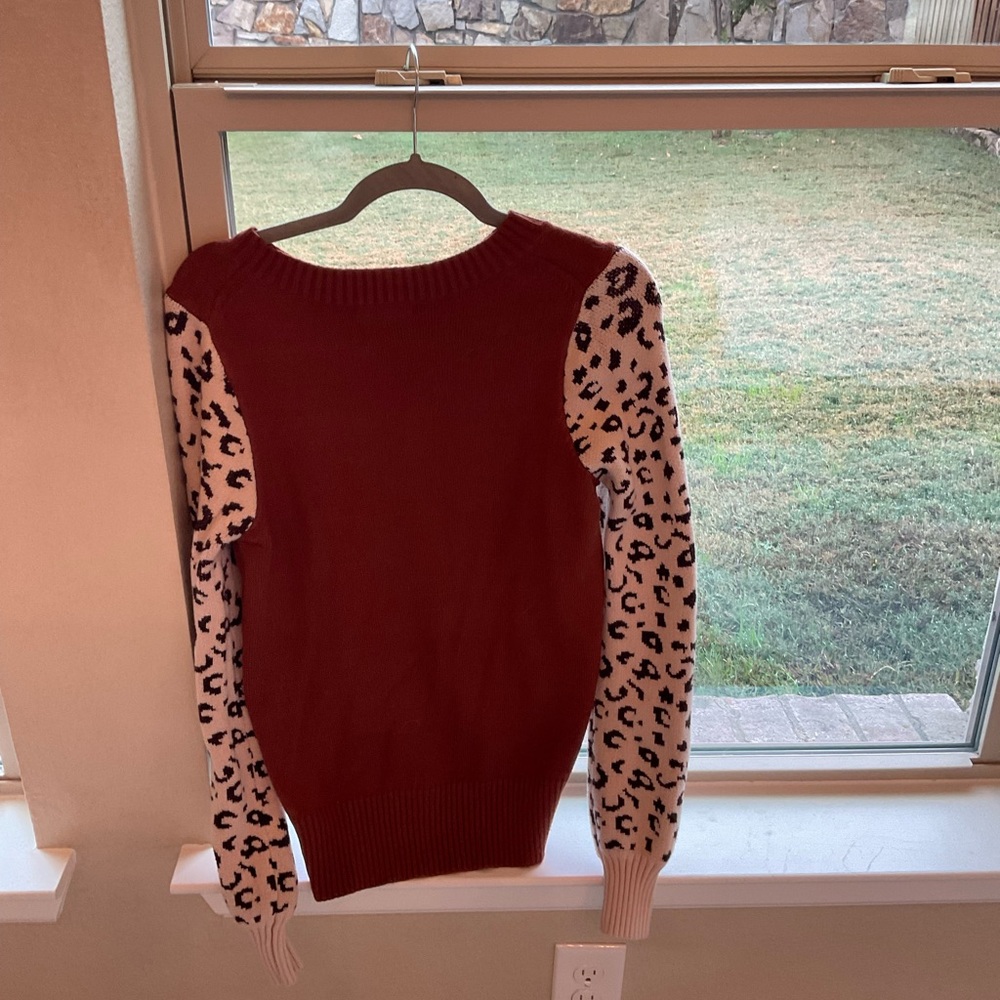 EUC sweater with animal print detail
